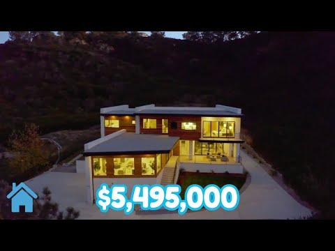 Inside a $5,495,000 Modern Del Mar Mansion