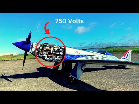 Rolls Royce Soars to New Heights with World's Fastest Electric Airplane - Spirit of Innovation