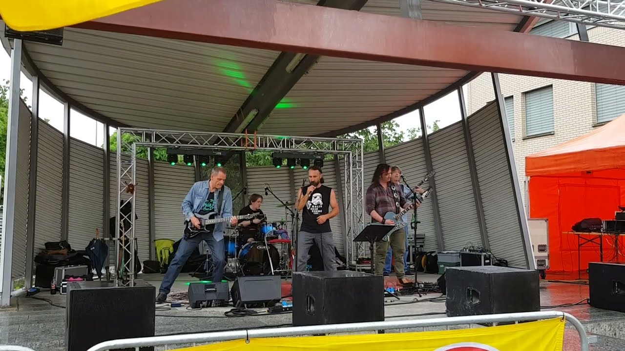 Dinner@Six - My Sharona (The Knack Cover) HD