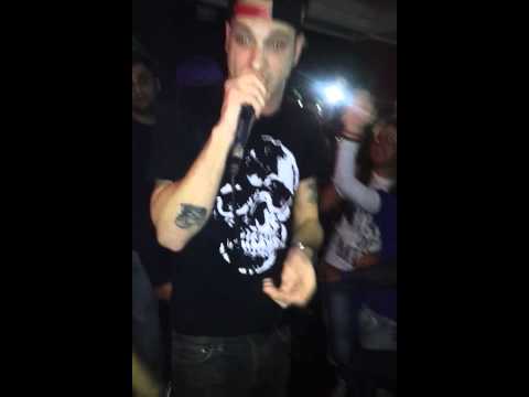 Clementino Live - Senza controll // DrinkHouse - Polvica di Nola