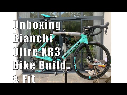 Unboxing Bianchi Oltre XR3 CV Ultegra Disc 2020 Bike Build & Setup