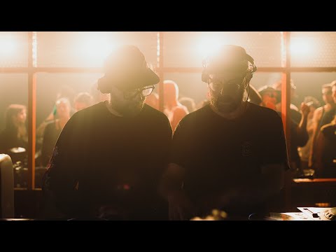 OSGEMEOS Live at @5uinto | Externa (Brasília, Brasil)