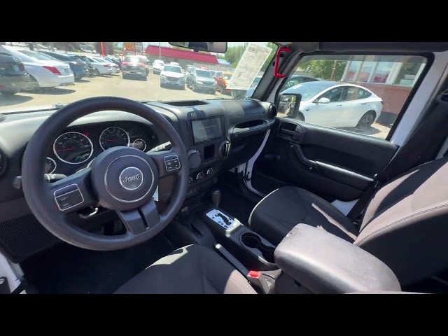 2016 JEEP WRANGLER SUV V6, 3.6 LITER UNLIMITED SPORT SUV 4D