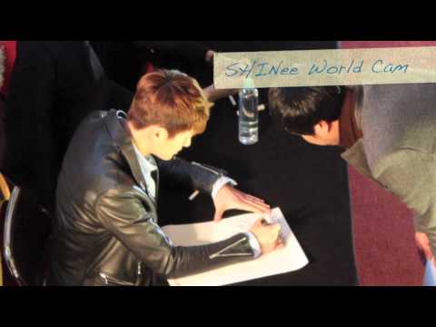 130228 - How Onew Draw his Autograph