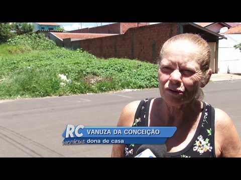 Moradores cobram soluções sobre terreno abandonado