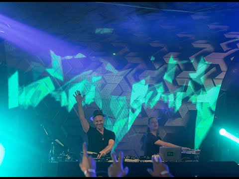 BOOKA SHADE LIVE AT KU DE TA