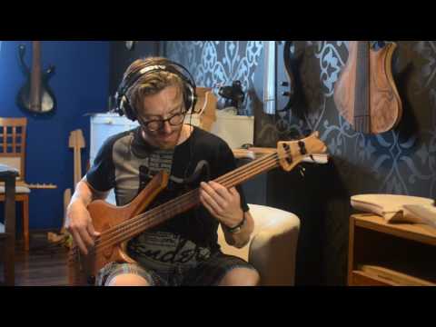 STRADI FURYA BASS - SOUNDTEST
