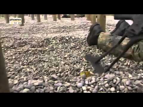 Front Frauen   Blond und schwer bewaffnet   Doku über Frauen an der Front Teil 2