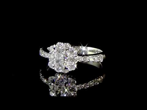Lady's Platinum Diamond Ring