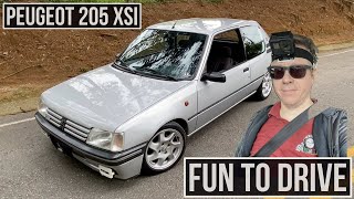PEUGEOT 205 XSI: rodas Speedline e suspensão de rosca para contornar curvas com rapidez