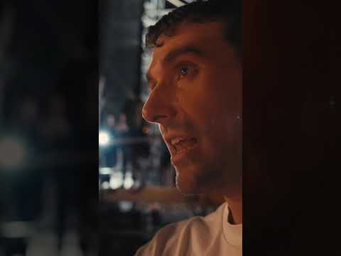 Fred again.. speaking ITALIAN with the Parisi 🇮🇹