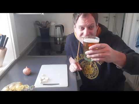 Bjarnes Køkken laver Hakkebøf