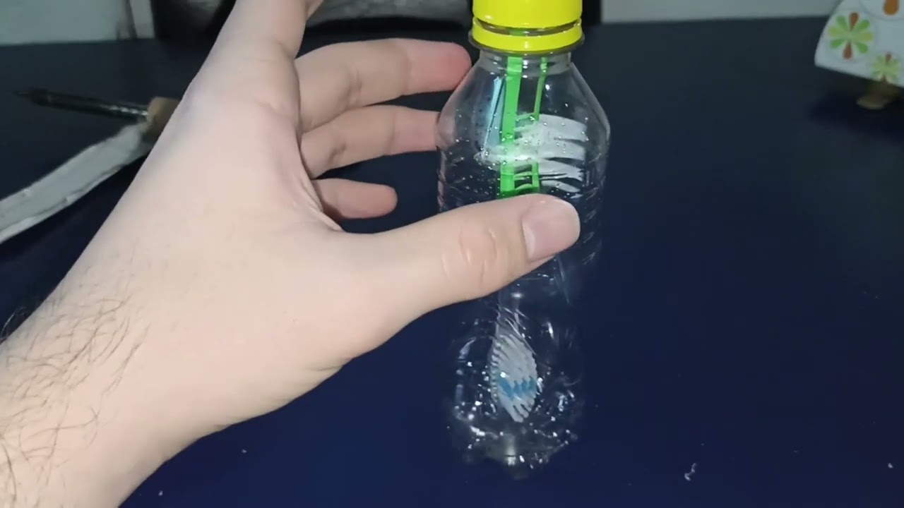 Watch Cómo Hacer Un Estuche Para Cepillo De Dientes | Un Lifehack Que Sí Funciona Now Cómo Hacer Un Estuche Para Cepillo De Dientes | Un Lifehack Que Sí Funciona