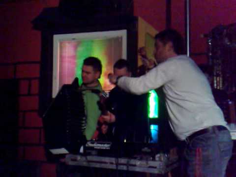 Rogoški slavčki vs. SKaTER - Štajerska Brizga