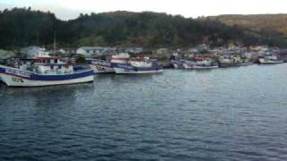 preview picture of video 'Zarpe desde lebu con destino a la isla Mocha.MPG'