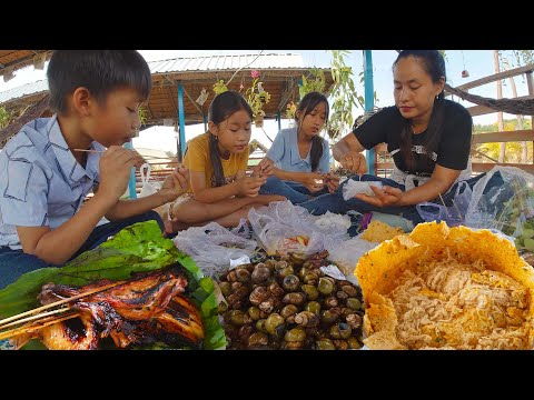 Lunch @ Kein Svay - Crispy Savory Rice Cracker, Snail, Grilled Chicken , Papaya Pickled, & Logan