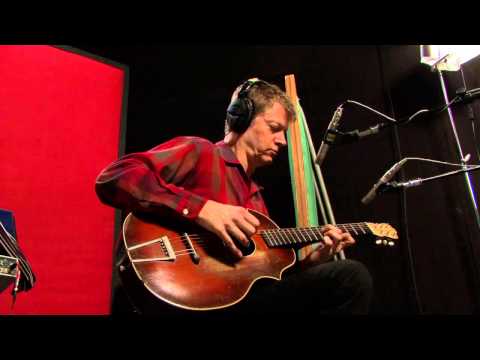 APPROXIMATELY NELS CLINE - Clip of Cline performing "Black is the Color"