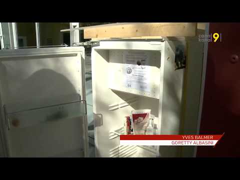 Sierre: un frigo collectif où tout un chacun est invité à déposer (ou retirer) des aliments
