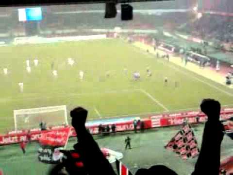 download lagu mp3 mp4 St Pauli Fangesnge, download lagu St Pauli Fangesnge gratis, unduh video klip St Pauli Fangesnge