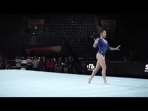 Sunisa Lee USA FX podium training   2019 World Championships in Stuttgart