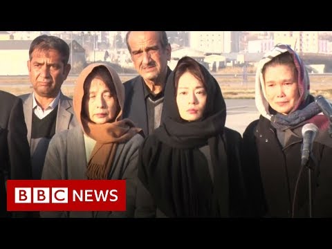 日本の医師に英雄の別れを - BBC ニュース (Hero's farewell for Japanese doctor - BBC News)