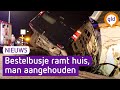 Man (22)  aangehouden na rammen woning met bestelbusje