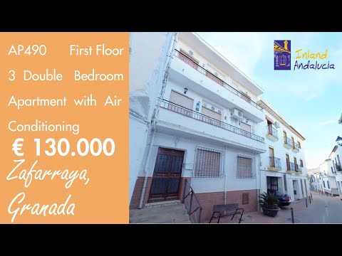 130K 3 Double Bedroom Spacious 1st floor Apartment Property for sale in Spain inland Andalucia AP490