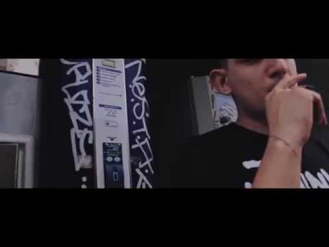 Skilletti Favelas ''Versa un bianco (intro)'' prod by Tacash, cuts by Karma22