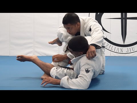 Diving Leg Drag From Shallow Lasso - Rolando Samson