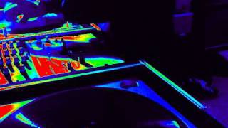 J Dilla improv beat juggling and scratching