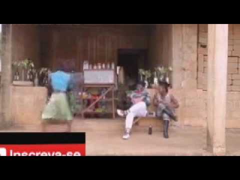 Ze da vea e cubinho no teclado