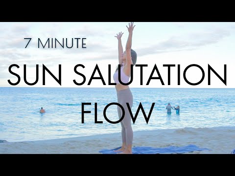 7 Min | Beach Yoga Sun Salutation Flow