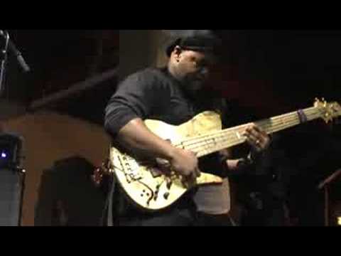 Victor Wooten @ The London Jazz Cafe 2008 Bass