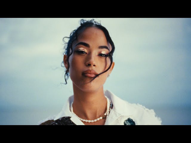 Video zu 'Somedays' ansehen