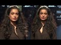 Sarah Jane Dias Ramp Walk For Aditi Holani At Lakme Fashion Week 2016