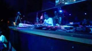 DJ MAURI @ FINAL CONCURSO ACTIVA 09 [HQ].mp4
