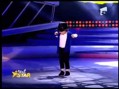Senzational! David Focșanschi dansează ca Michael Jackson pe scena Next Star!