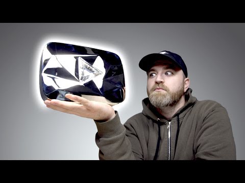 Unboxing The Diamond Play Button... Video