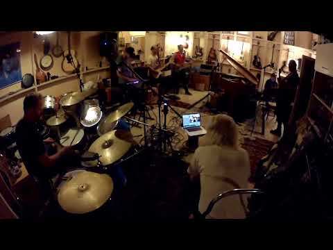 dXFuHNCWv28 preview image