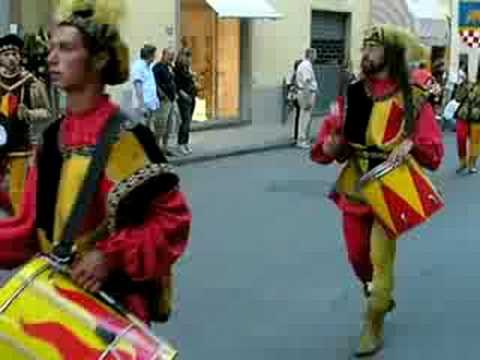 holiday italy giostra dell orso parade in pistoia