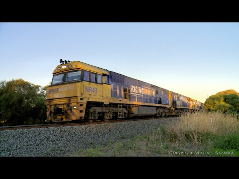 2MA5 Pacific National Intermodal Container Train  (7/2/2022) - PoathTV Australian Railways