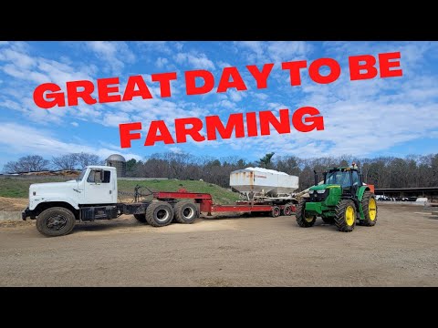 The Fastest Fertilizer Spreading We Have Ever Done- Spring Fertilizer 2021