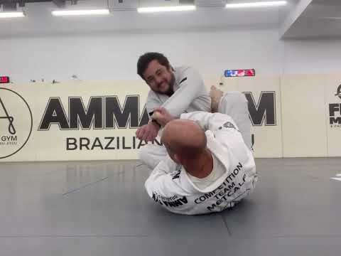 Full Guard: Gi 🥋 - Passing and setting up the open guard 
