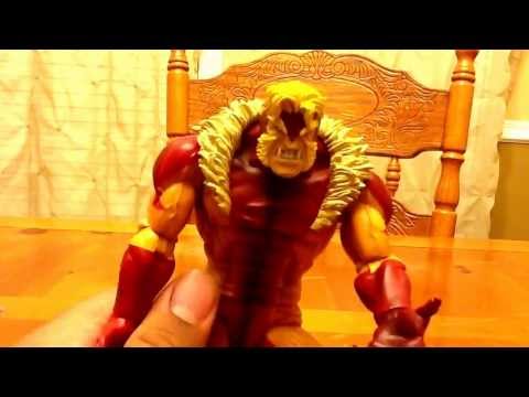 Marvel select sabertooth review!!!