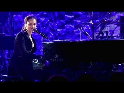 Alicia Keys - Jay Z Tribute (Full)