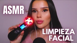 ASMR ROLEPLAY LIMPIEZA FACIAL Y TERAPIA DE LUZ LED | Roleplay en Español