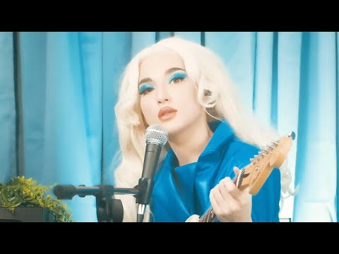 Chloë Black - No Regrettes (Live)