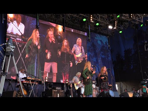 The Deborah Bonham Band - ''Ramble On'' featuring Robert Plant - Cropredy 2025