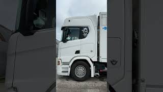 Camion b&eacute;taill&egrave;re Scania R580 6x2*4 EURO6 + RETARDER + DOUBLE FLOOR BOX | Image 4 - Autoline