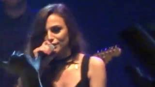 Cher Lloyd - Activated (Live in Chile 2016)